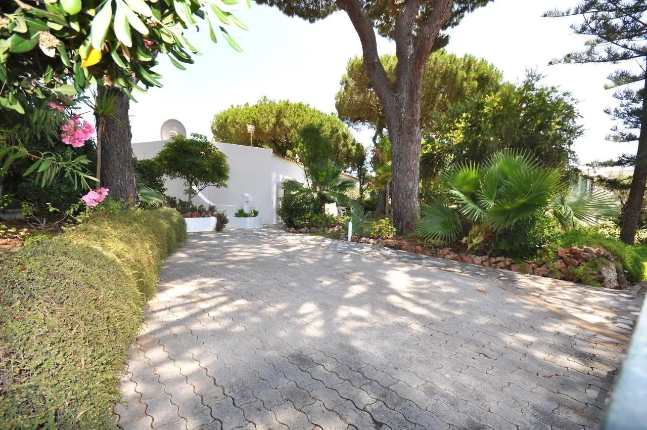 A Super Little Villa For Small Parties Set In A Beautiful.... Vilamoura Portugal