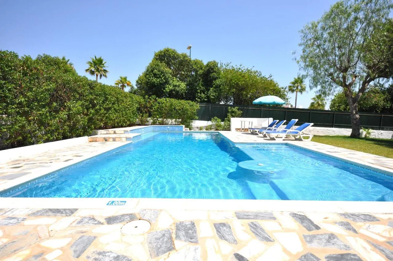 A Super Little Villa For Small Parties Set In A Beautiful.... Vilamoura