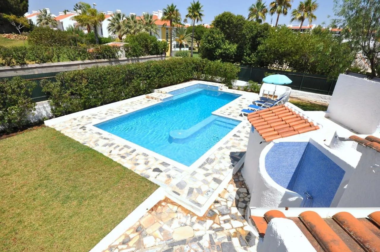 A Super Little Villa For Small Parties Set In A Beautiful.... Vilamoura