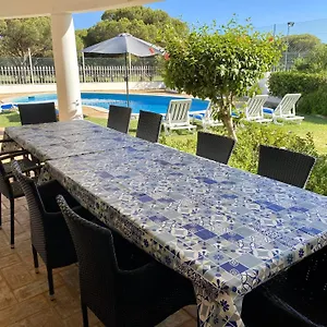 Vivenda Julia E Tavares Villa