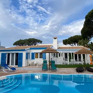 Chelsea Villa